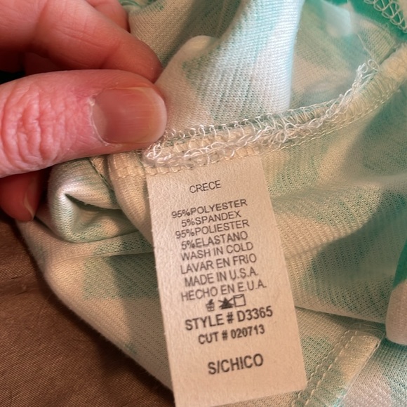 Chevron Peplum Dress - Picture 6 of 6